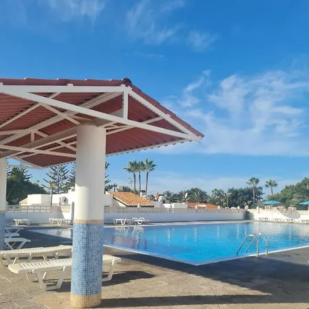 Precioso Residencial Santa Marta דירה