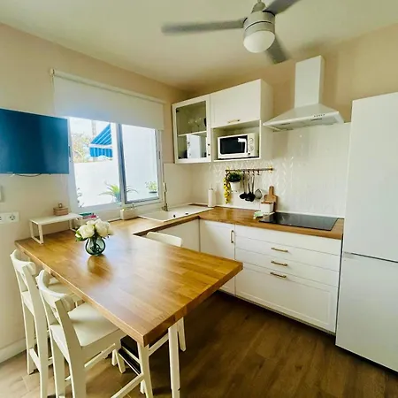Precioso Residencial Santa Marta דירה *