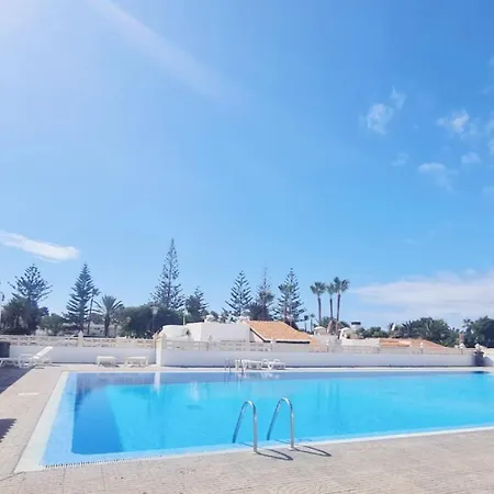 Precioso Residencial Santa Marta